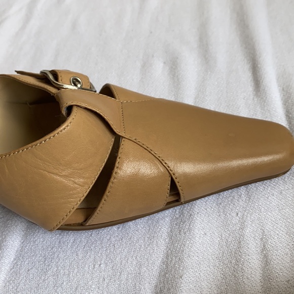 Bandolino Slides Tan Silver Buckle - Picture 11 of 12